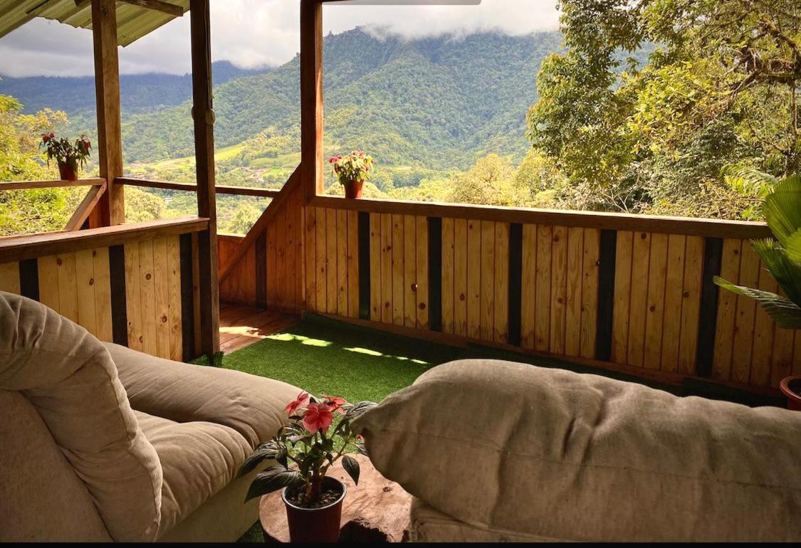 Villa Eden Treehouse Mindo Exterior foto